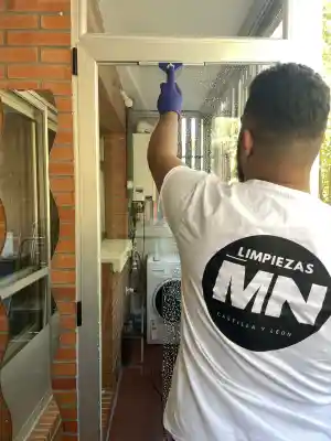 Limpiezas Mn palencia.jpg