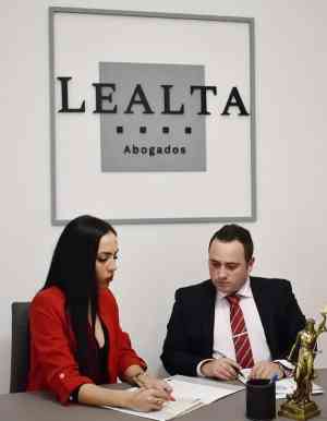Lealta Abogados | Abogado penalista en Barcelona.jpg