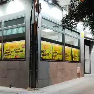 Centro de Estudios NEWBEL.jpg