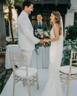 Maestro Oficiante de Ceremonias de boda civil y Presentador de Eventos Málaga Guillermo Castañares.jpg