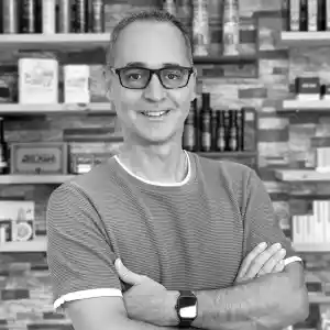 Ortega Estudio | Diseño Gráfico.jpg