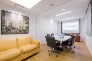 Ivercasa inmobiliaria de Granada.jpg