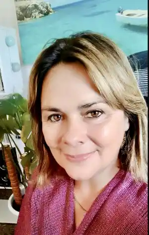 Laura Pérez Medina, Psicólogo.jpg