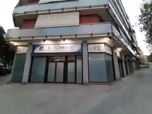 Cristalería R. Chacón Jiménez - Viladecans.jpg