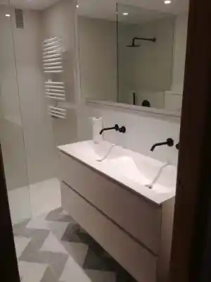 REFORMAS Y MULTISERVICIOS MORAGA.jpg